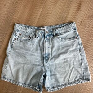Zara Faded Light Blue Denim Shorts